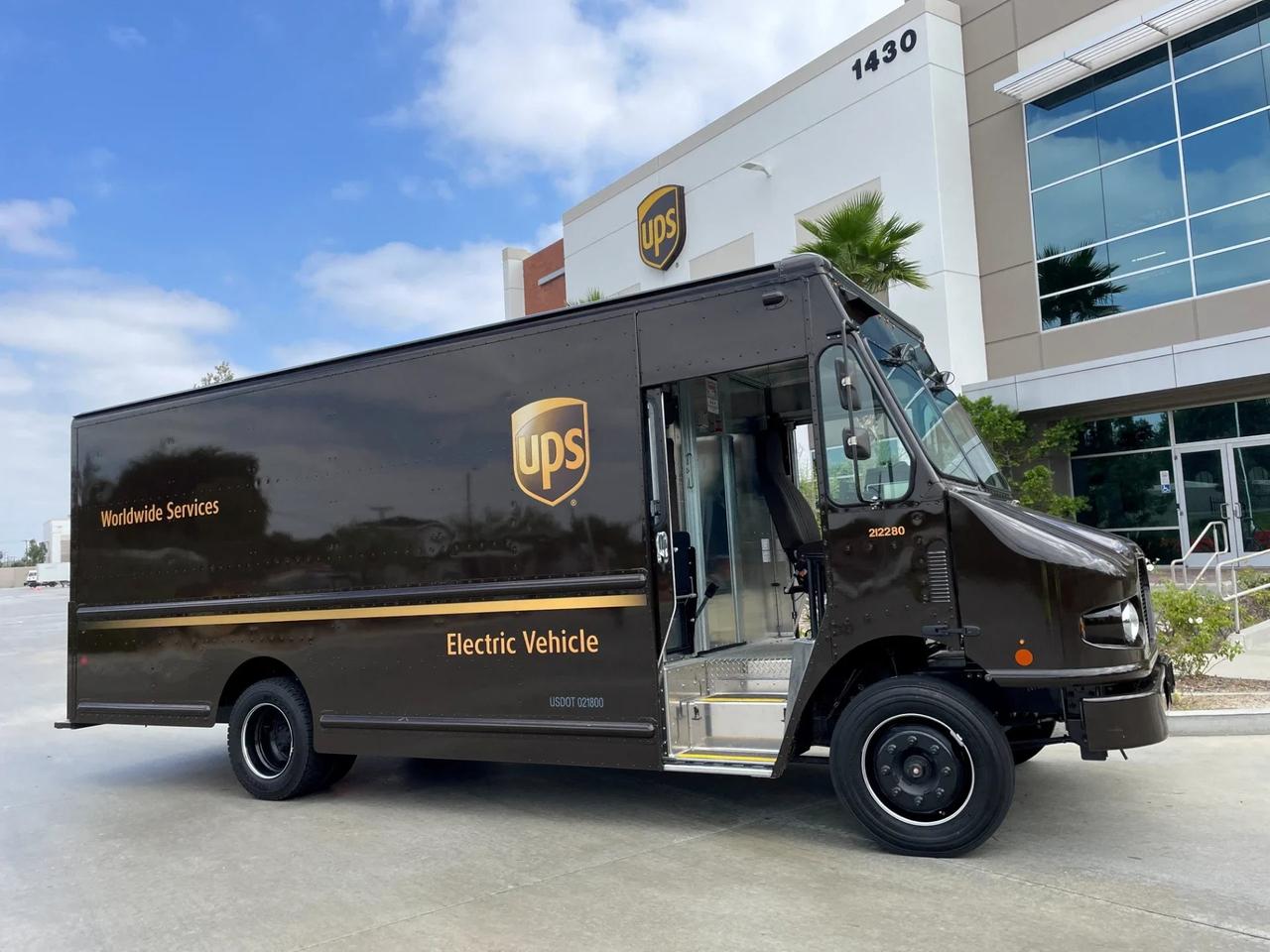 UPS 30 bin kişiyi işten çıkaracak