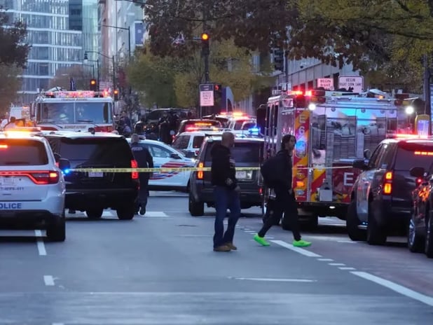 Washington'da Ulusal Muhafızlar'a saldırı: Afganların göçmenlik başvuruları durduruldu