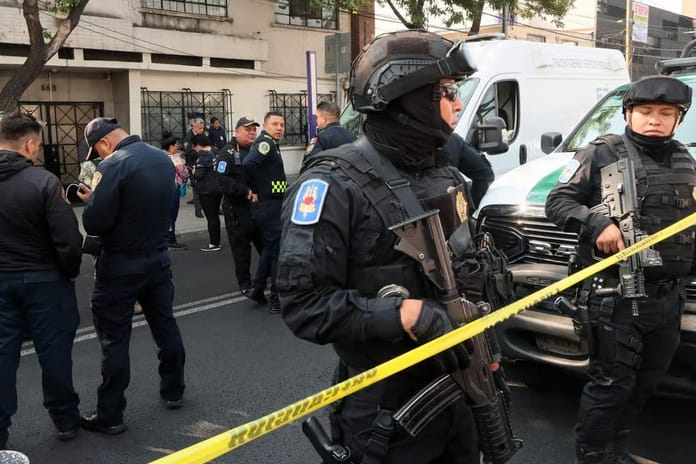 Meksiko belediyesinde görevli üst düzey iki isim öldürüldü