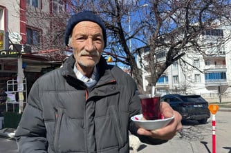 32 yıldır su içemiyor: Sadece çay ve gazoz içebiliyor