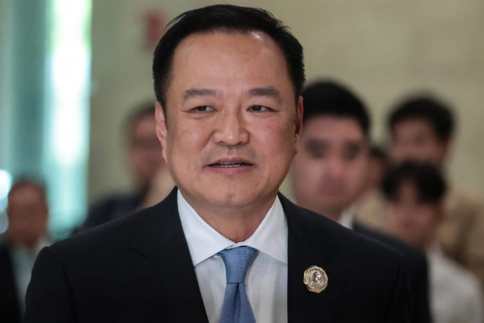 Tayland'dan Kamboçya sınırına duvar örme vaadi