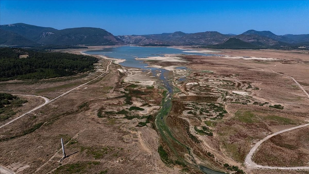 İzmir Gördes Barajı