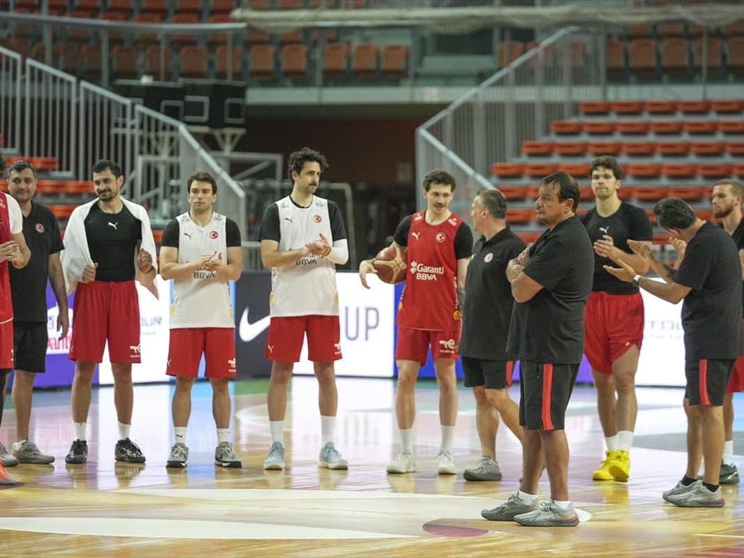 12 Dev Adam Bosna deplasmanında: Hedef 5'te 5!