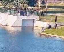 Nilüfer Çayı'na düşen 1,5 yaşındaki çocuğu güvenlik personeli kurtardı