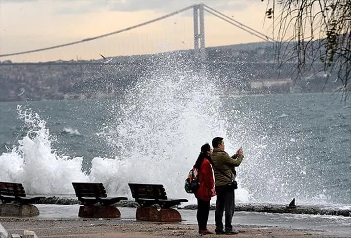 Karadeniz'de sel ve su baskını uyarısı