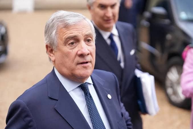 Tajani'nin “uzun etekli ciddi kadın” sözleri uluslararası tepki çekti