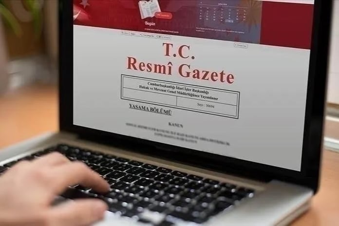 Yurtdışına çıkış harcına zam geldi: Resmi Gazete'de yayımlandı
