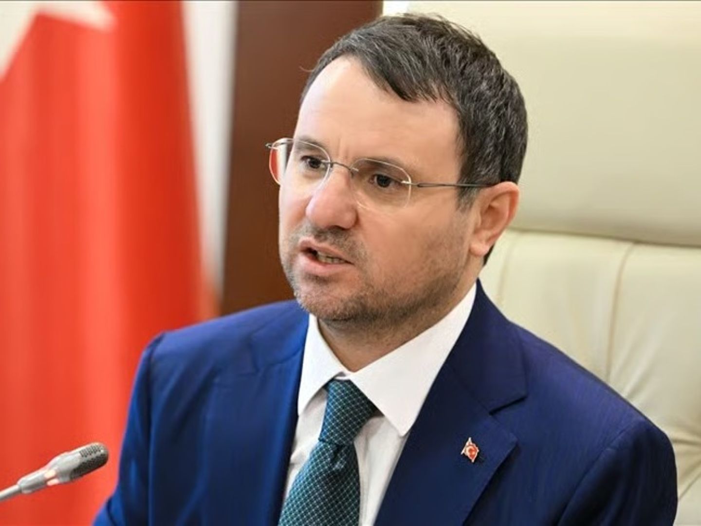 Adalet Bakanı Gürlek, CHP yönetiminden kazandığı 150 bin liralık tazminatı AFAD'a bağışladı