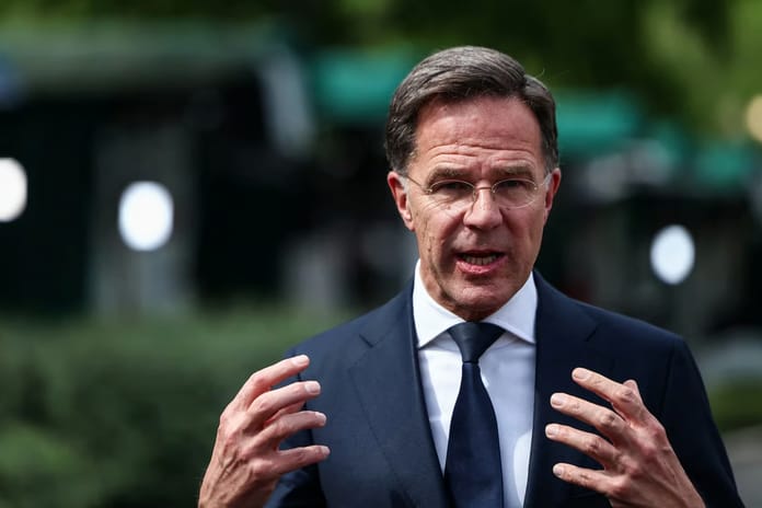 Rutte'den Avrupa ülkelerine savunma sorumluluklarını yerine getirme çağrısı