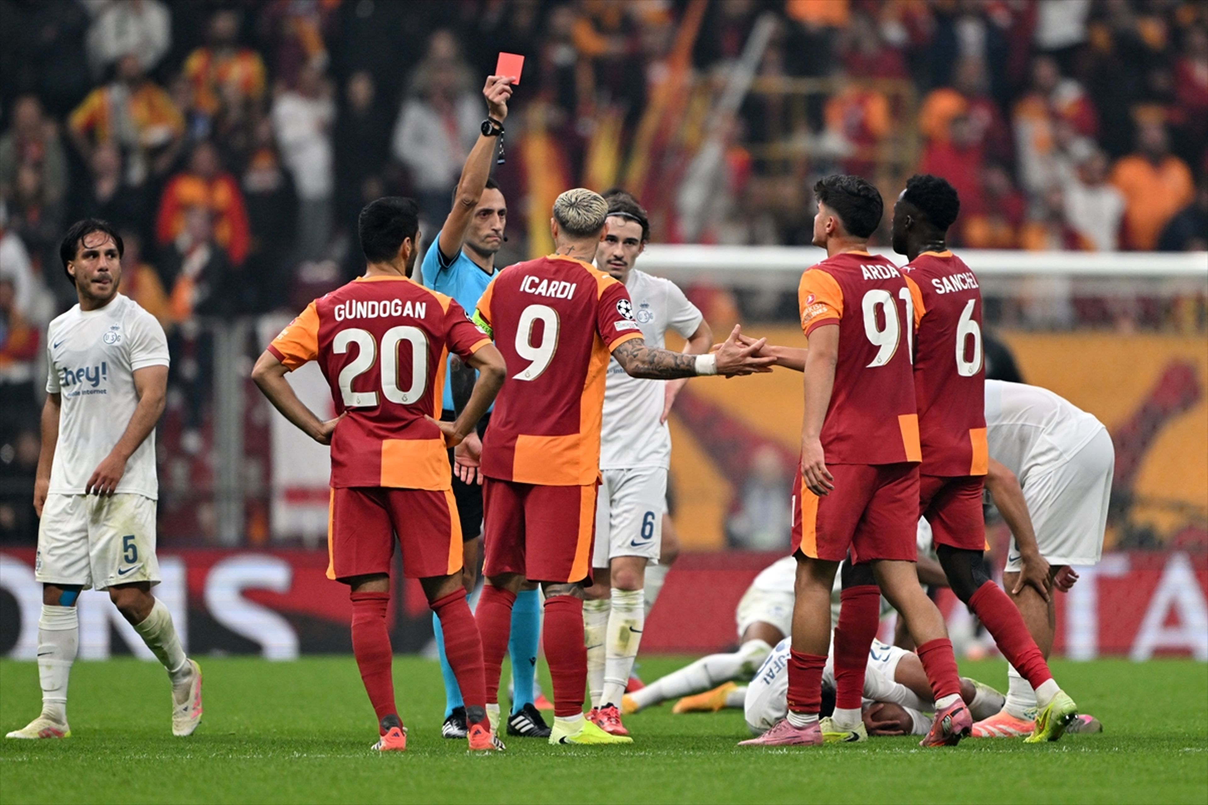 Kırmızı kart