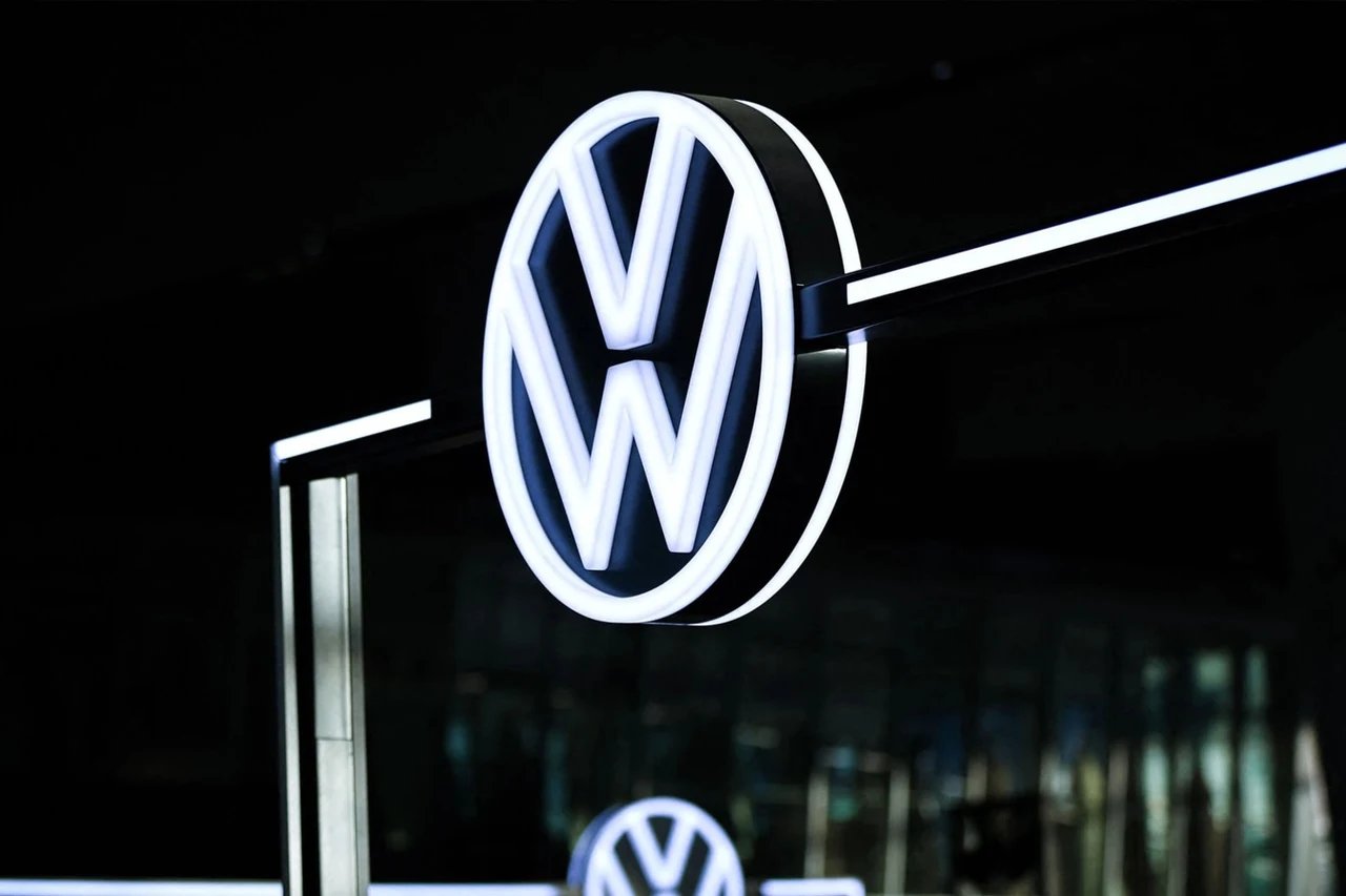 Volkswagen Posts Nearly €6 Billion Loss