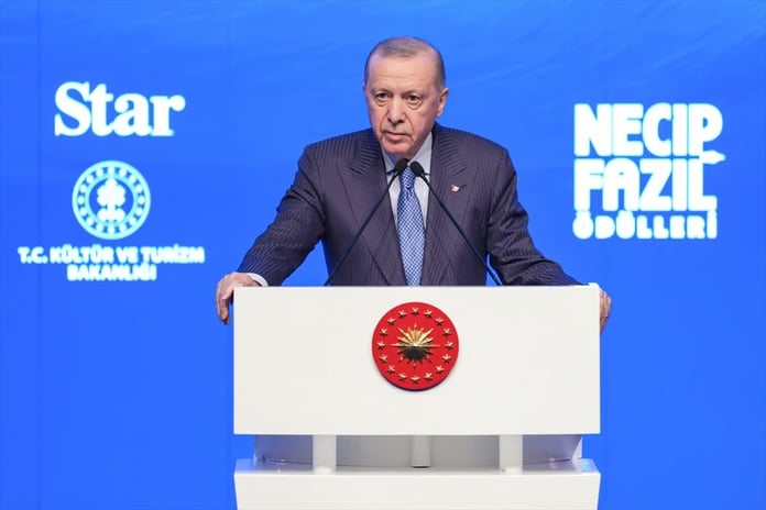 Cumhurbaşkanı Erdoğan: Filistin halkına dayanışma duygularımı iletiyorum