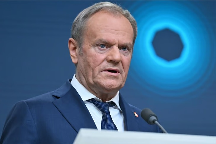 Polonya Başbakanı Tusk güven oyu istedi