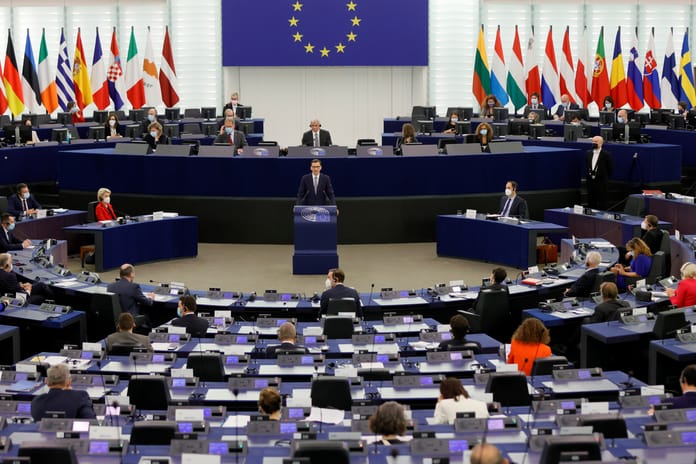 AP milletvekillerinden İsrail'e yaptırım çağrısı: "Avrupa olarak soykırımın suç ortağıyız"