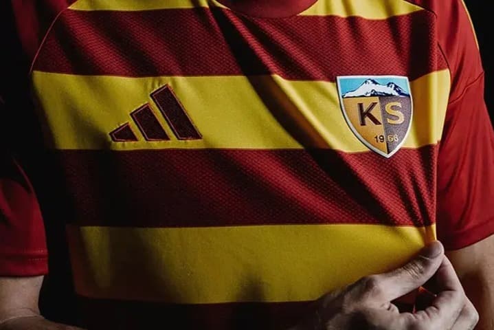 Kayserispor 15 oyuncuyu kadrosuna kattı