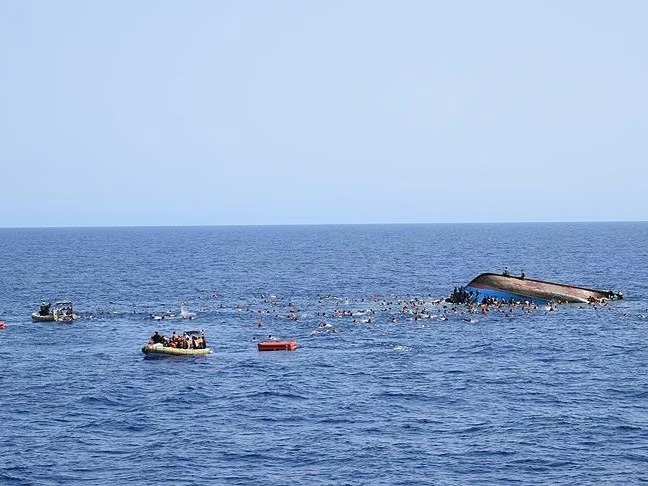 Yemen açıklarında göçmen teknesi alabora oldu: 55 ölü