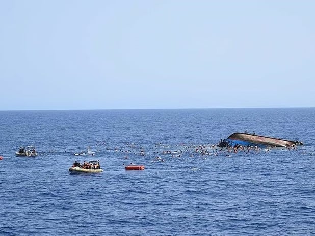 Yemen açıklarında göçmen teknesi alabora oldu: 55 ölü