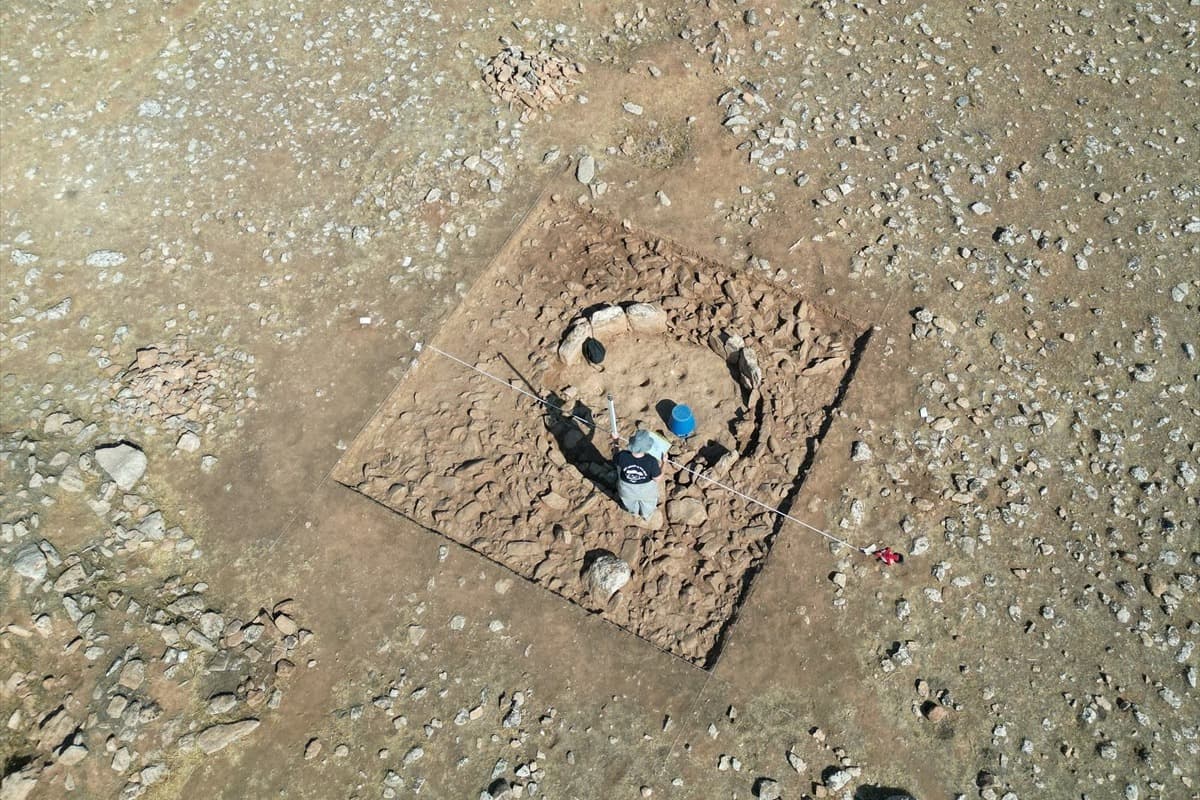 Göbeklitepe'den de eski Mendik Tepe kazıları