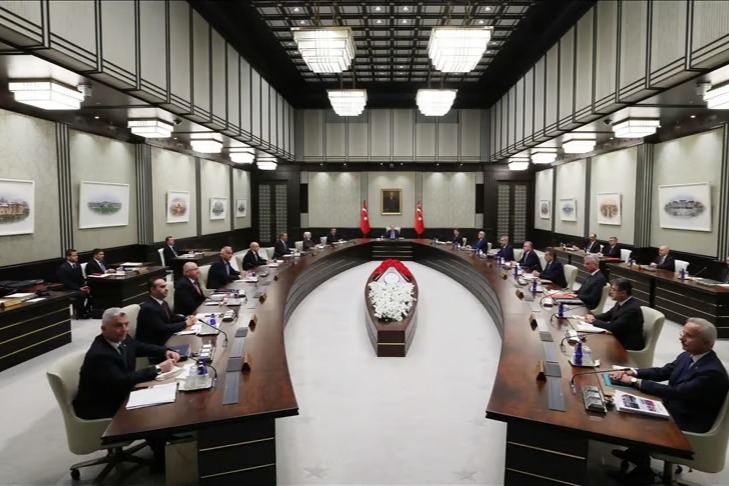 Kabine üyelerinden "Güvenli Liman" paylaşımı