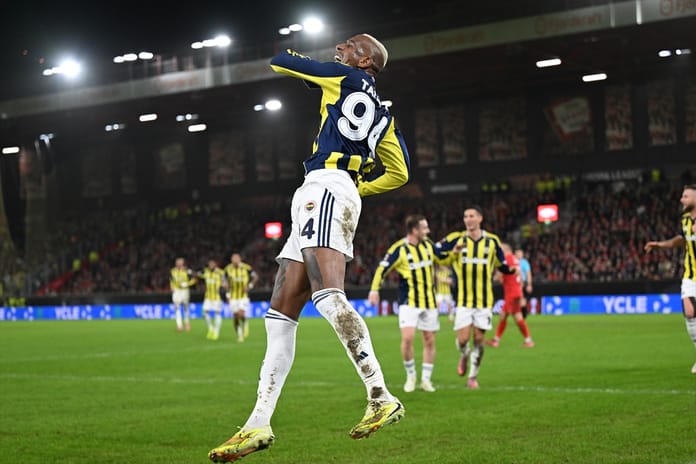 Talisca'dan Hat-trick