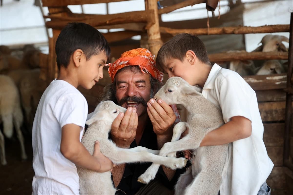 Yazları Dipsiz Yaylası’na çıkıyorlar