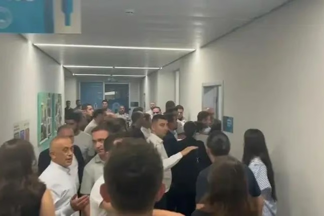 Üsküdar Belediye Meclisi'nde gerilimli oylama