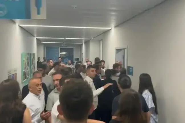Üsküdar Belediye Meclisi'nde gerilimli oylama