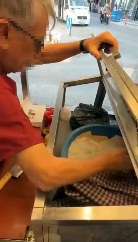 Seyhan'da seyyar lahmacuncuya zabıta müdahalesi