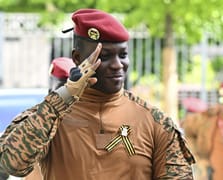 Burkina Faso seçim kurulunu kaldırıyor