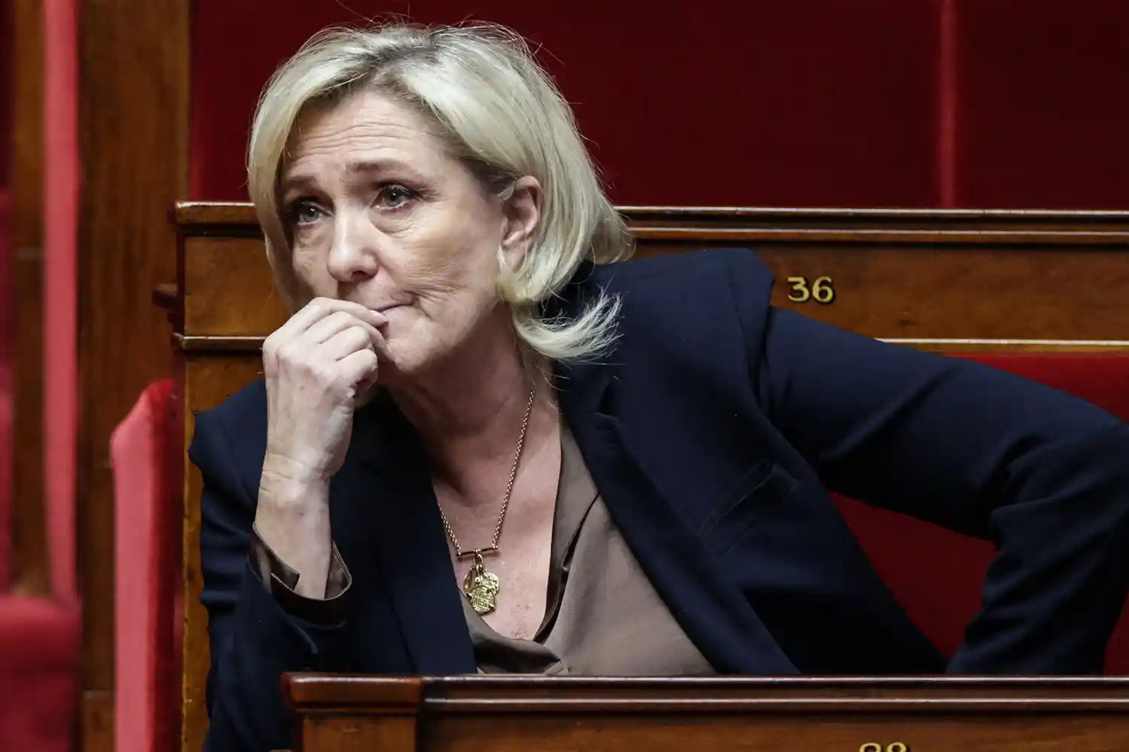 Fransa'da muhalif aşırı sağcı lider Marine Le Pen'in siyasi yasağı onandı