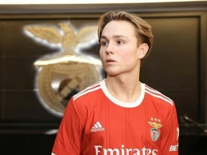 Galatasaray sol kanat için rotayı Benfica’ya çevirdi: Andreas Schjelderup