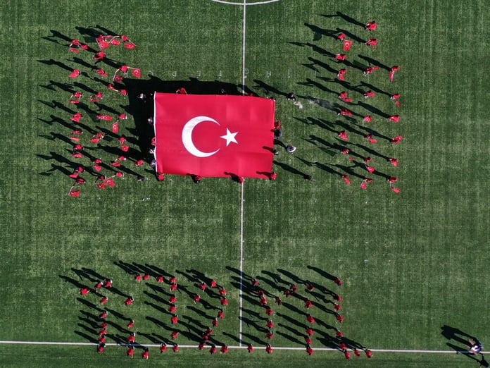 29 Ekim Cumhuriyet Bayramı Google'da doodle oldu! 29 Ekim Cumhuriyet Bayramı Kaçıncı Yılı?