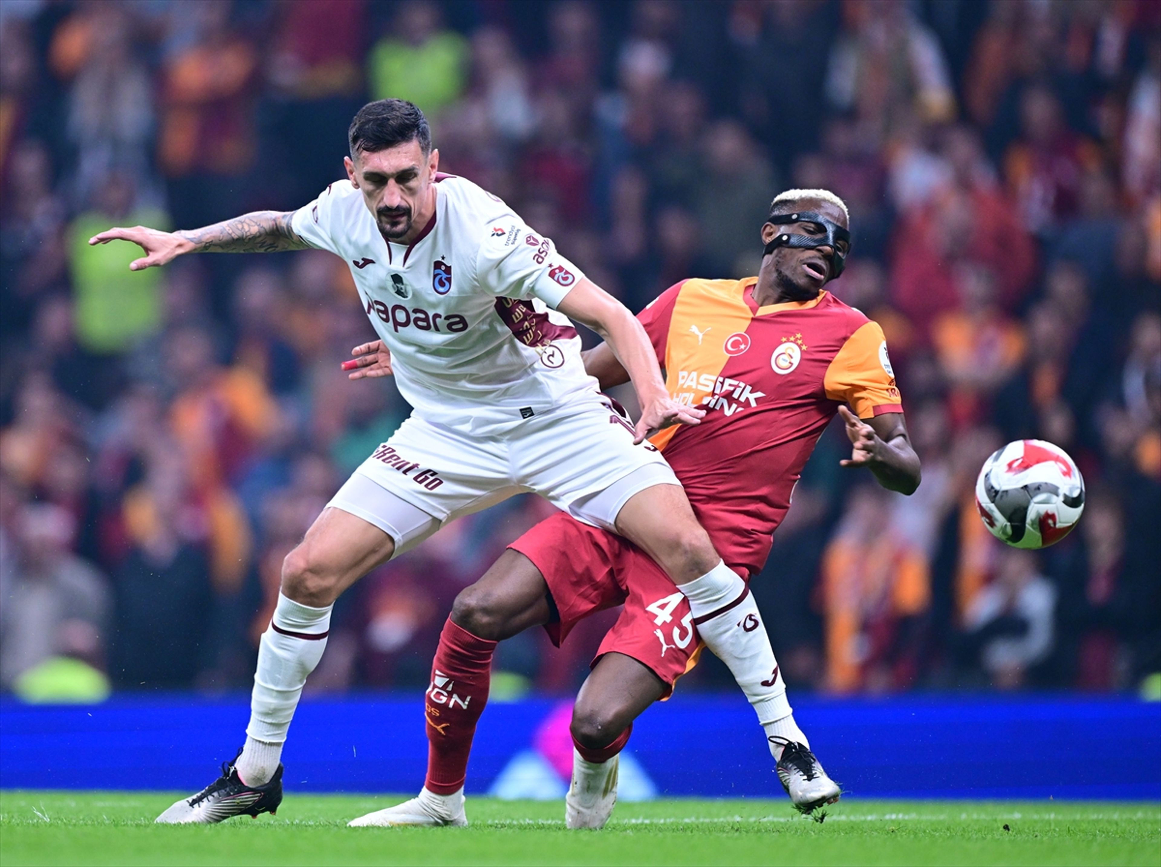 İlk yarıda gol sesi çıkmadı