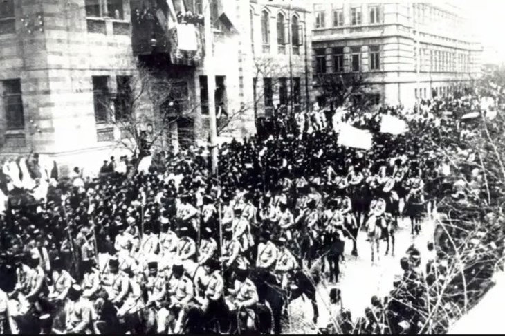 Bakü, Türkiye desteğiyle 107 yıl önce kurtarıldı