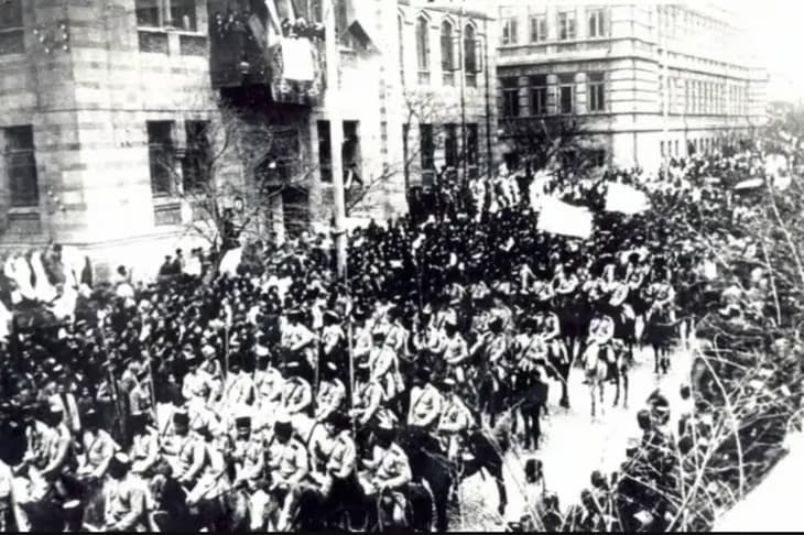 Bakü’nün Türkiye desteğiyle işgalden kurtarılmasının 107. yıl dönümü