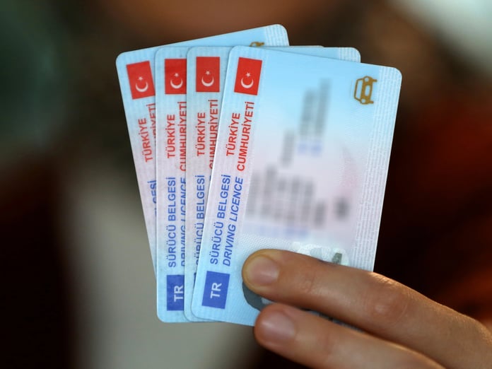 Ehliyet yenileme son tarih ne zaman, harçlar ne kadar? Ehliyet yenileme randevusu nereden alınır?