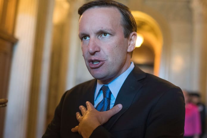 ABD'nin Maduro'yu alıkoyması iç siyasette demokratların tepkisine neden oldu