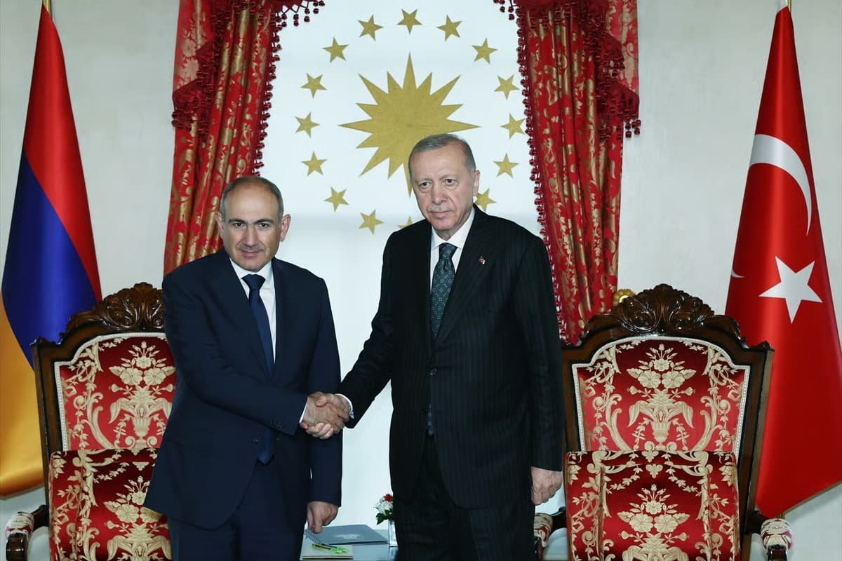 Cumhurbaşkanı Erdoğan ile Paşinyan normalleşmeyi görüştü