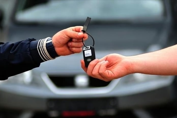 Yeni vergi paketi yürürlüğe girdi: Araç devirlerine harç başladı