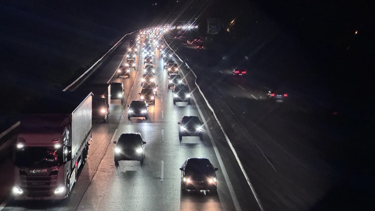 Kurban Bayramı dönüşü yol durumu: O güzergahta trafik durma noktasına geldi!