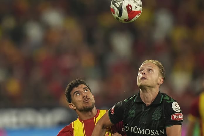 Süper Lig'de 4. hafta heyecanı başladı: Açılış maçı berabere bitti