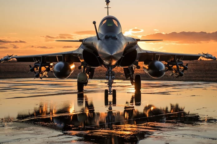 Ukrayna, Fransa ile Rafale savaş uçakları için görüşmelere başladı