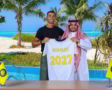 "Hikaye kaldığı yerden devam ediyor": 40 yaşındaki Cristiano Ronaldo, Al Nassr ile sözleşmesini uzattı