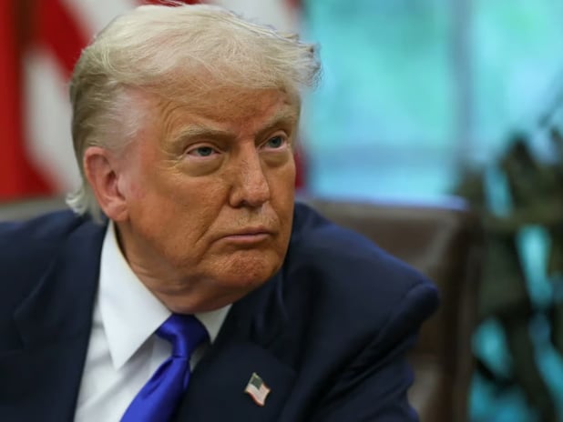 Trump'tan İran çıkışı: Vurulmak istemediklerinden müzakere ediyorlar