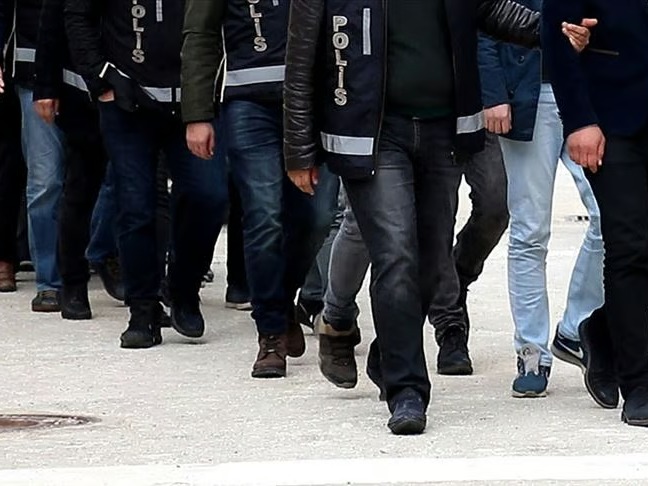 FETÖ'ye 20 günde sert operasyon: 223 gözaltı