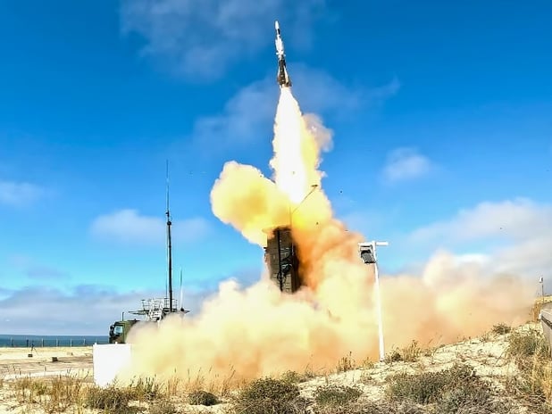 Danimarka, uzun menzilli hava savunması için SAMP/T NG sistemini seçti