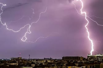 Bangladeş’te yıldırım faciası: En az 14 ölü