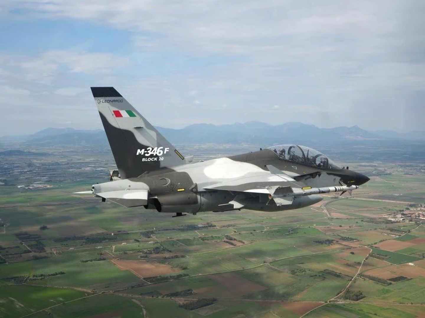 Kanada, M-346 jet eğitim uçaklarının tedariki için İtalya ile görüşmelere başladı