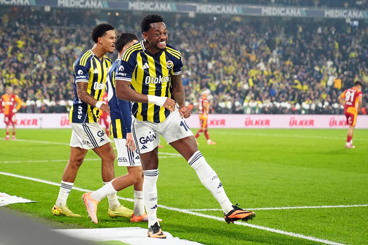 Duran, derbileri boş geçmiyor