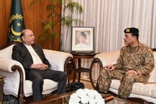 Pakistan'da tartışmalı anayasa değişikliği: Cumhurbaşkanı'na ömür boyu dokunulmazlık